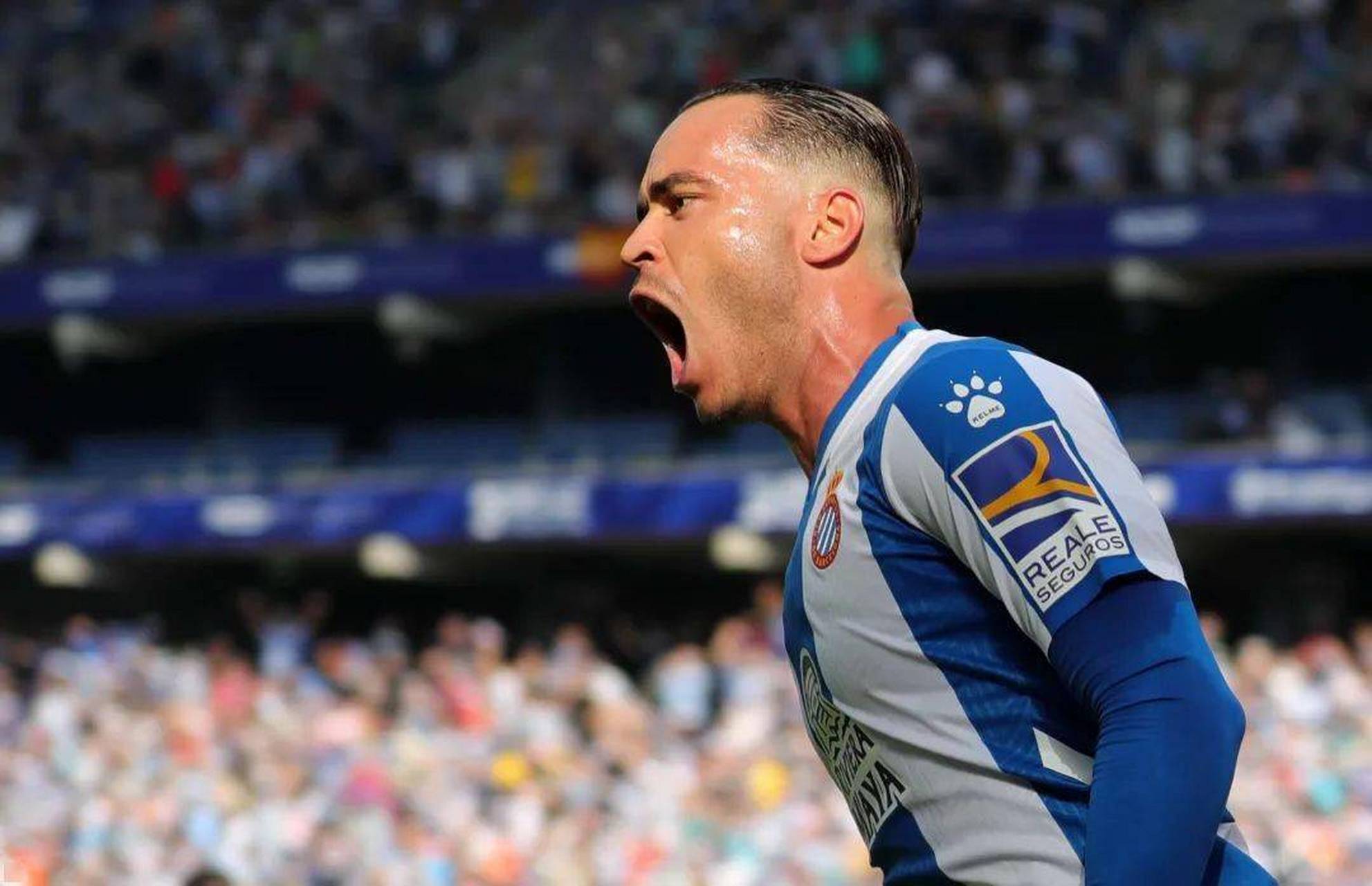 包含Rookie爆冷击败皇家马德里，精彩发挥引爆全场！的词条